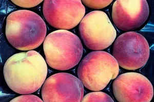 персик fruitimpex.com.ua